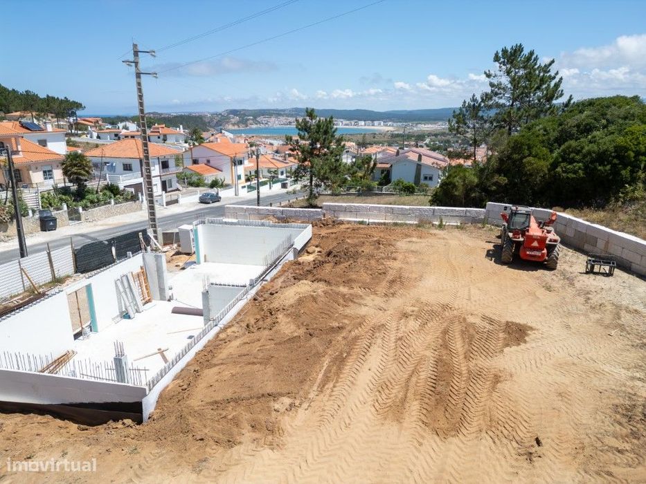 Moradia V3 - vista mar, piscina aquecida e garagem em Salir do Port...