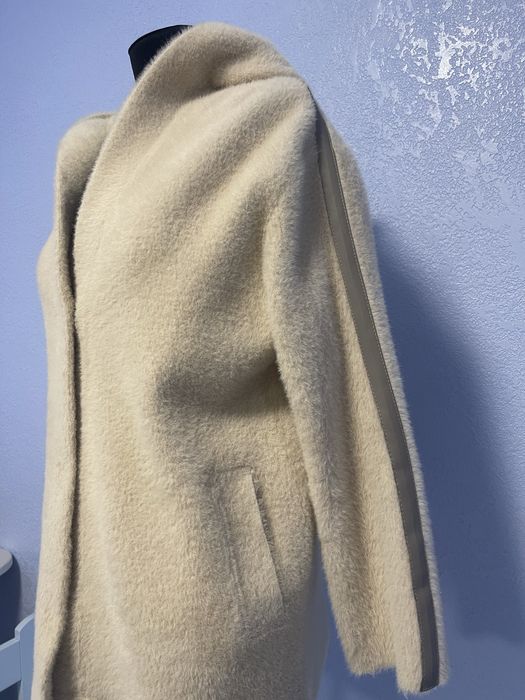 Пальто, кардиган. Альпака. Виробництво Китай. Тепле, ніжне, зручне.