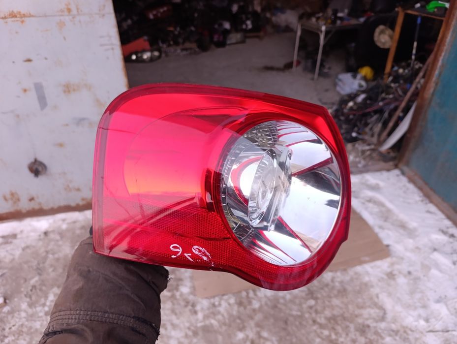 Фонарь задний левый Volkswagen Passat B6 Универсал. Оригинал