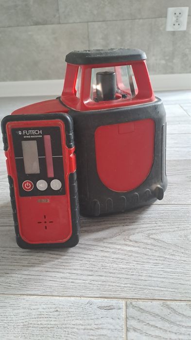 Futech Red Racer używana