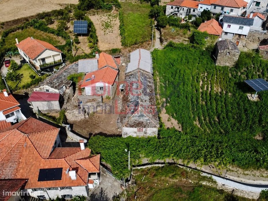 Ruína em Moimenta, Cabril