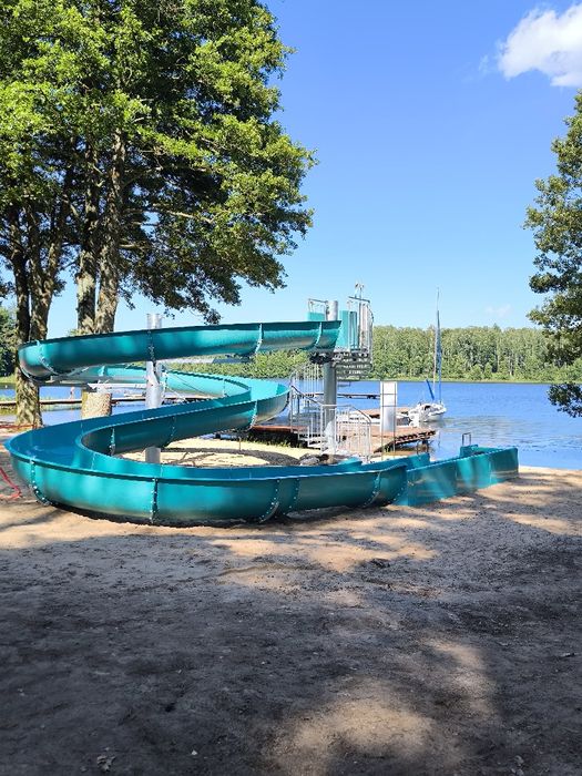 Dom na weekend, domki letniskowe nad jeziorem, sauna i jacuzzi