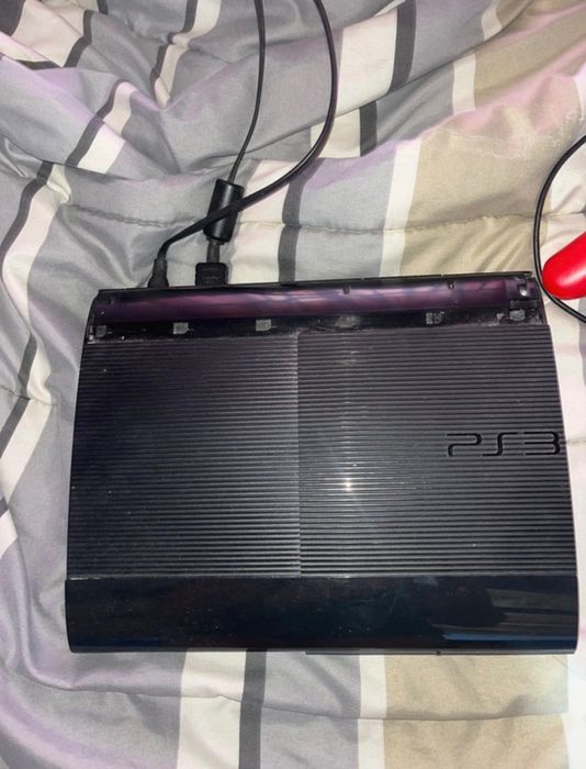 Vendo PS3 com GTAV incluído