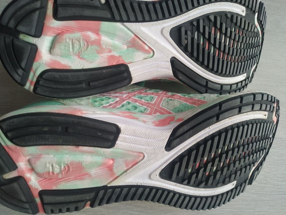 Кросівки Asics GEL-NOOSA TRI 12. Асікс.