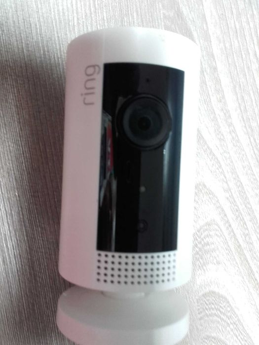 Bezprzewodowa Kamera Wifi Ring Stick Can Battwey Biała