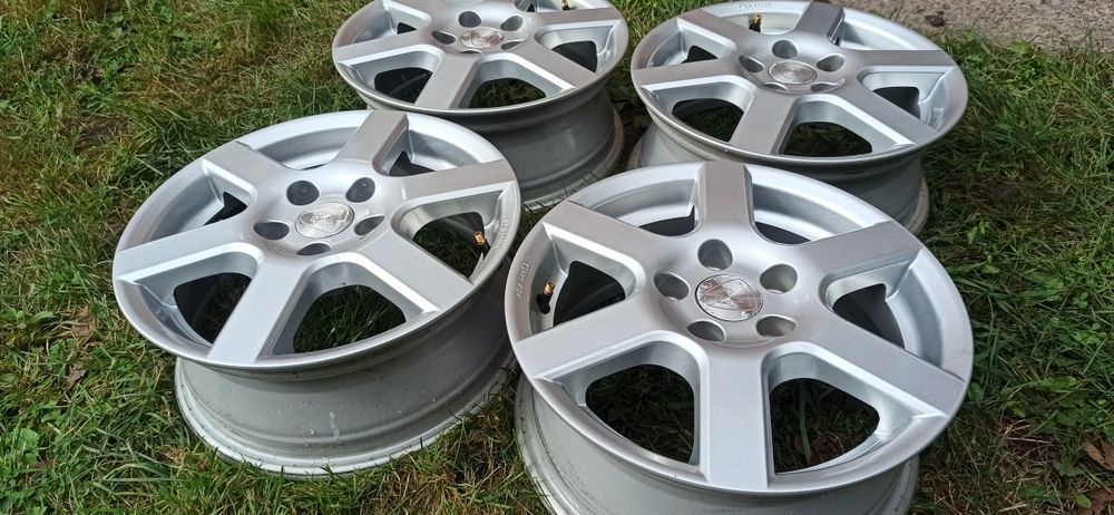 Диски 5 100 R14 Skoda Fabia VW Polo Seat Ibiza Cordoba Toyota CarinaE
