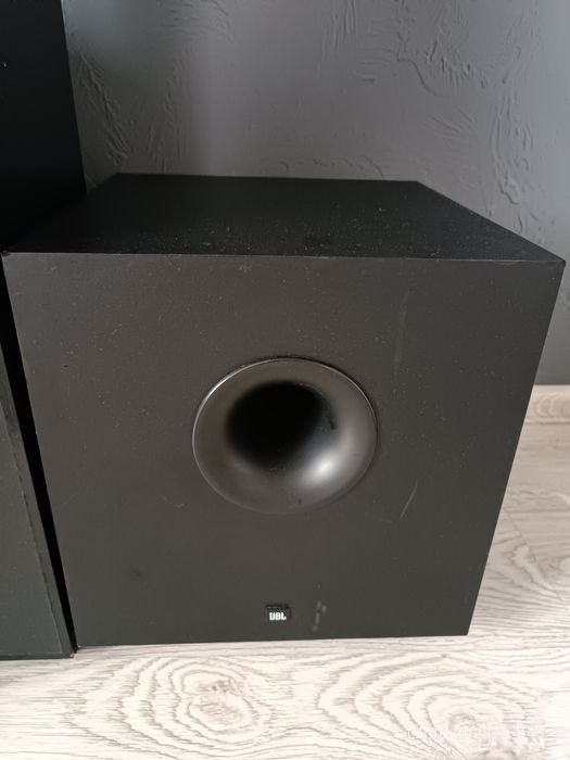Subwoofer JBL aktywny 2szt