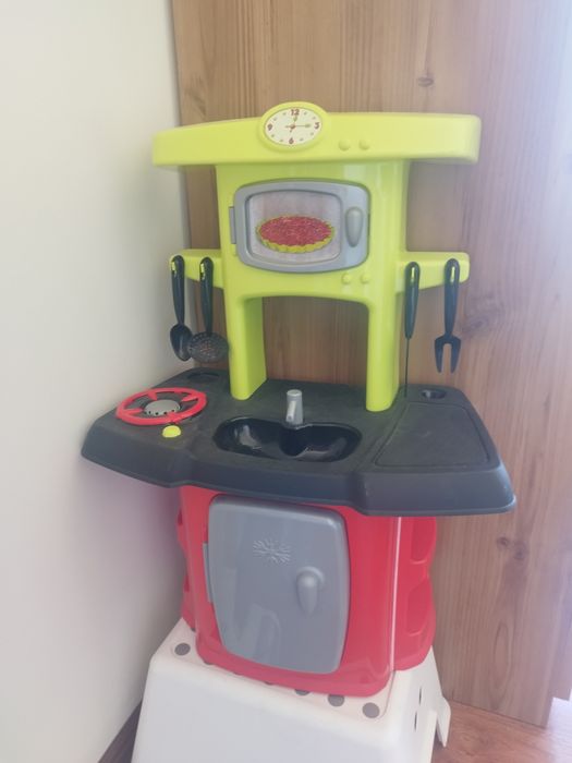 Cozinha de brinquedo
