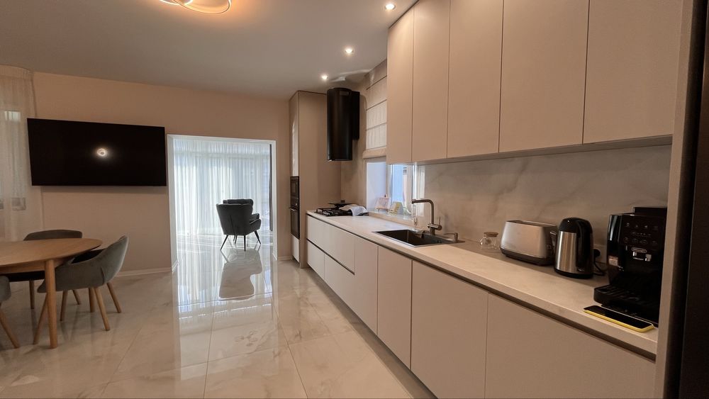 Сучасний дуплекс з ремонтом в Лісовій Бучі