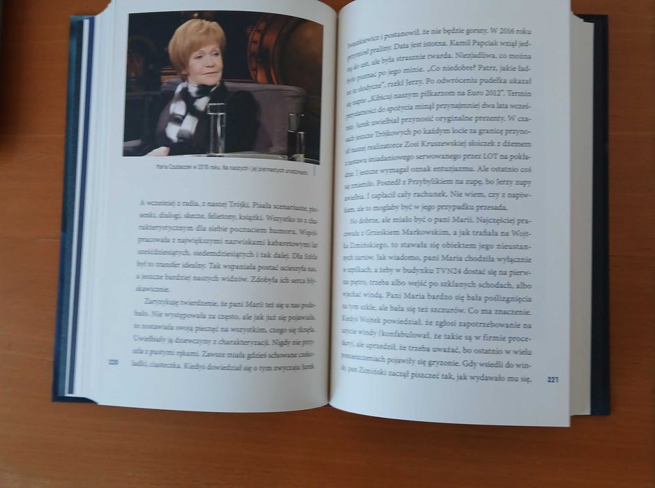 Książka "Szklane ukłony" Tomasza Sianeckiego