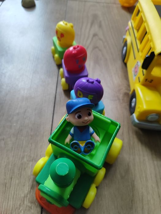 Cocomelon JJ pociąg autobus koła autobusu zabawka