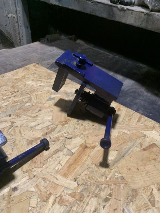 Продам Струбцини