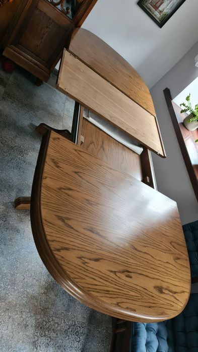 Duży stół dębowy  owalny  rozsuwany