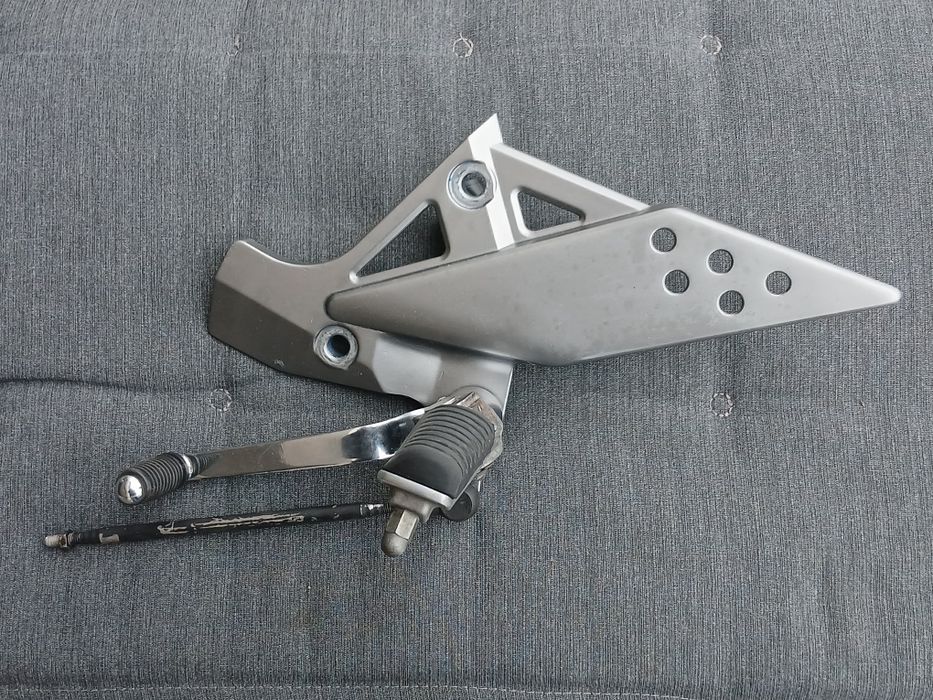 Set lewy przod kierowcy Kawasaki Z750 r.2003-06 B.ladny. rower