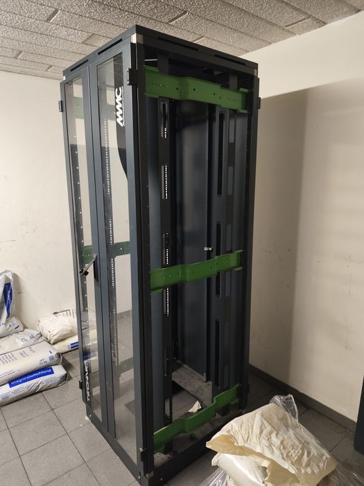 Szafa RACK 19” MMC Technic serwerowa / teleinfo