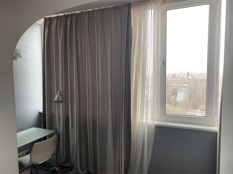 2-к.кв. Бульвар Центральний, 10/12к, від власника, меблі, техніка