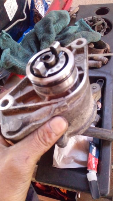 Bomba de Vacuo Land Rover Freelander Td4 ano 2006