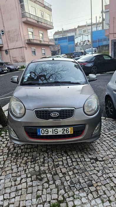 KIA PICANTO – Compacto económico e prático, perfeito para a cidade