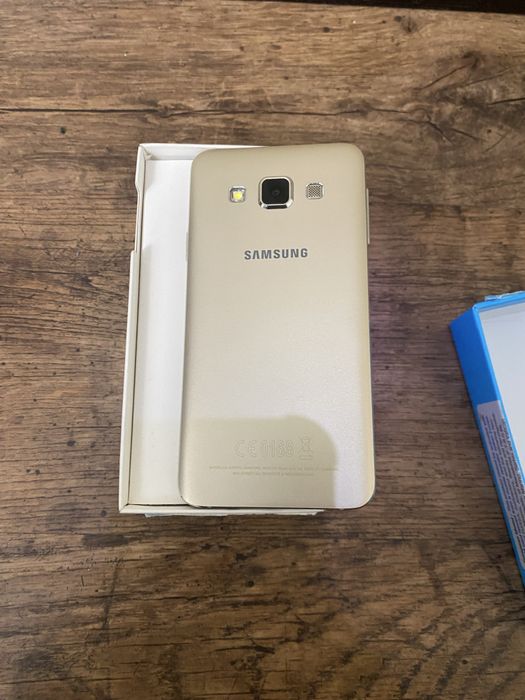Телефон на запчасти Samsung Galaxy A3 15