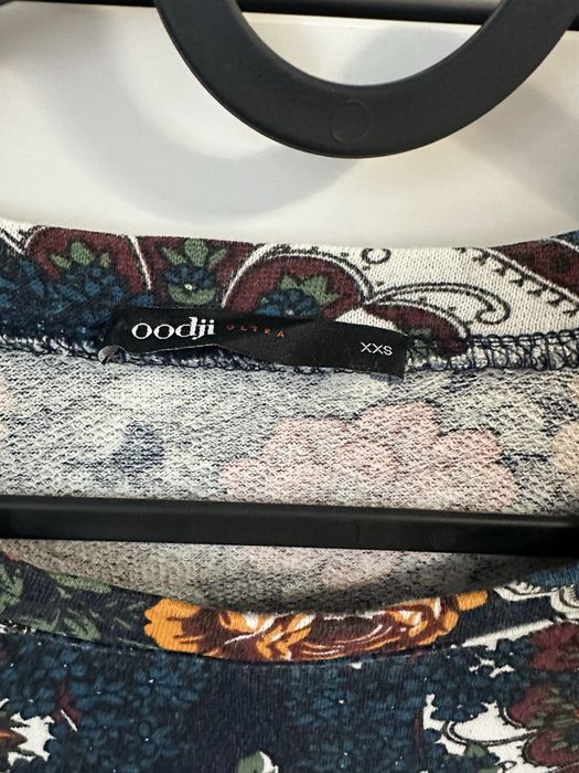 Granatowa bluza w kwiaty Oodji xxs / xs / s