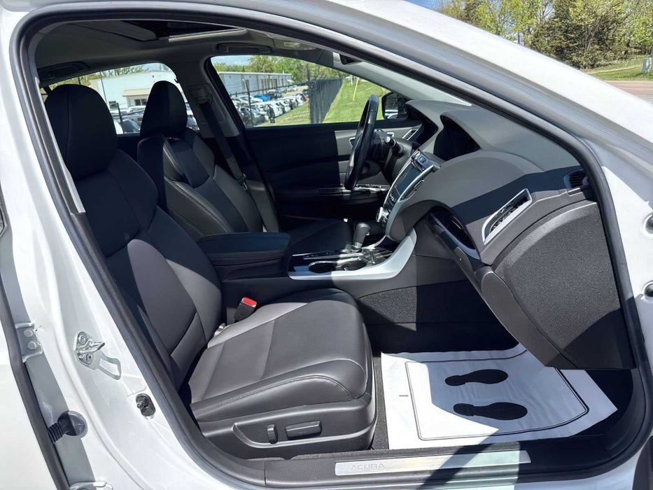 Acura TLX      2020