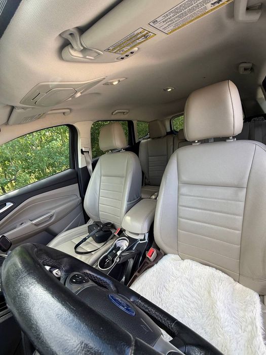 Продам Ford Escape 2.0 Titanium  автомат