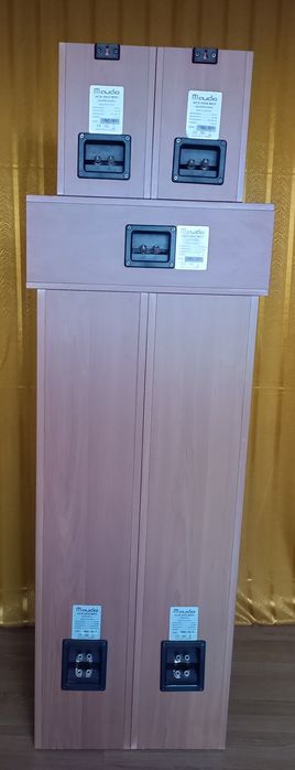 M audio HCS-9950 MKII kolumny kino domowe