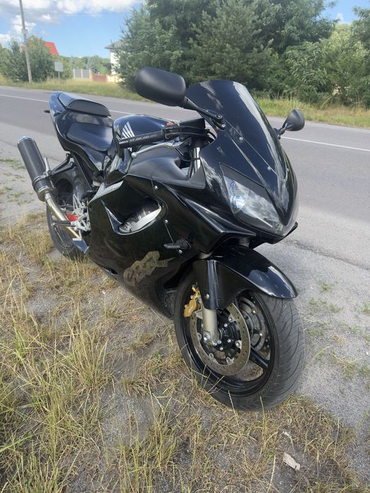 Honda cbr 600 f4i