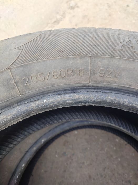Шины 205/60/16 Aplus A606