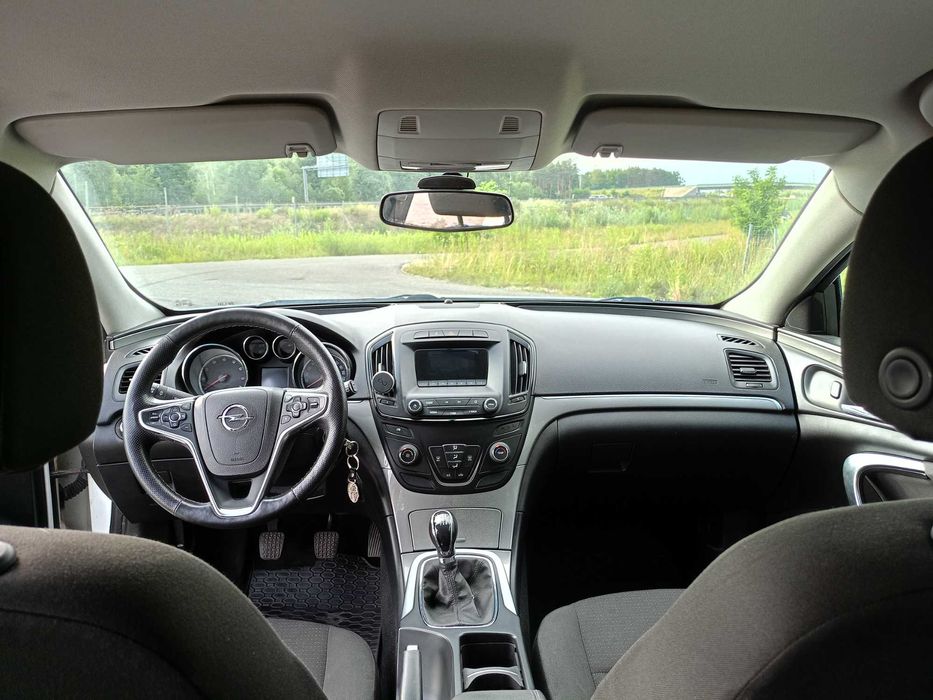 Opel Insignia 2014 z polskiego salonu