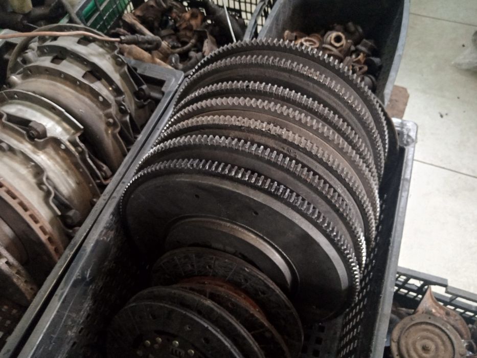 Продам маховик Волга .Газель.ЗМЗ 402.