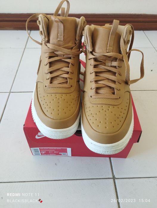 Nike court vision mid wntr 43 ( 9.5)