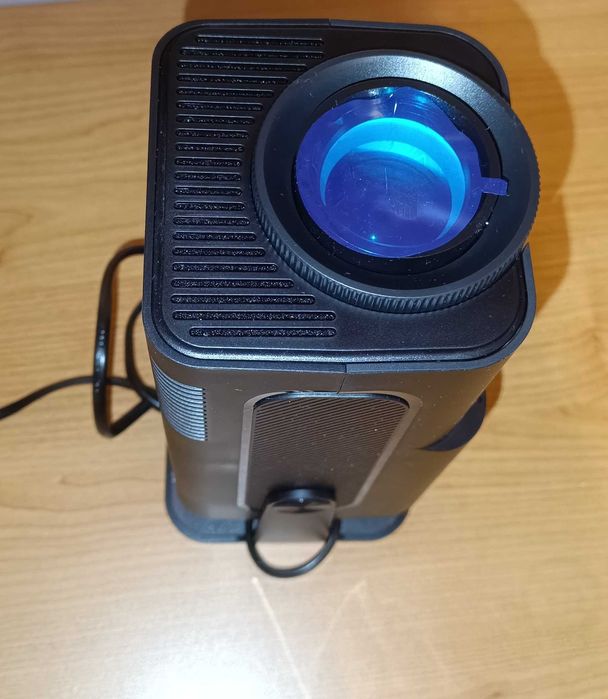 Projektor LED Projektor rzutnik multimedialny HY320 czarny