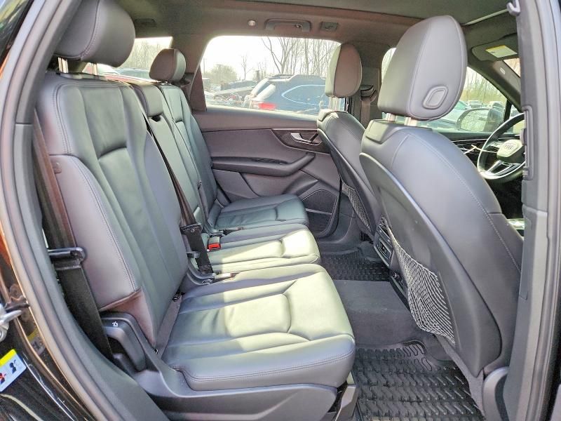 Бампер Audi Q7 4M Розборка Ауді К7 4М Запчастини у наявності на Q7 4M