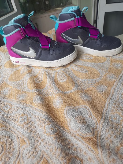 Кожаные кроссовки Nike Air Force 1