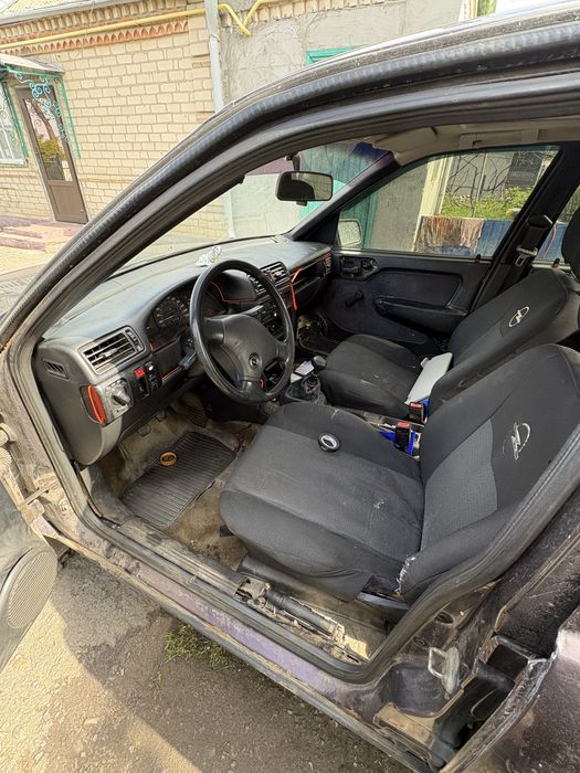 Продам Opel Vectra A 2.0 после ДТП
