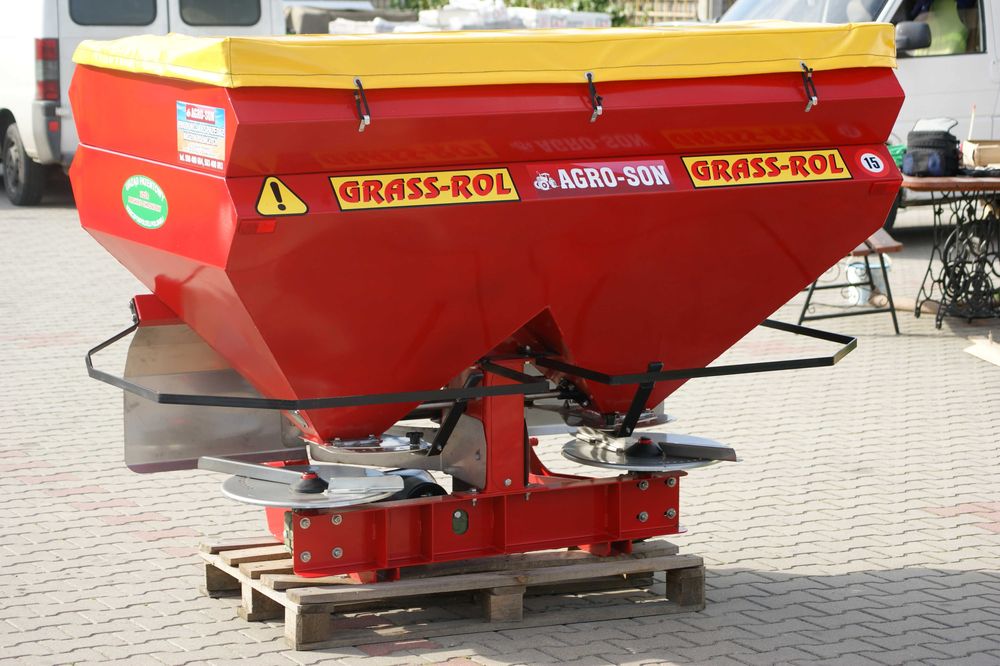 Rozsiewacz nawozów Master Grass-Rol 700l OD RĘKI!