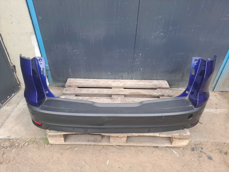 Zderzak tył Focus Focus Mk3 kombi LIFT PDC (14-18) kolor HF
