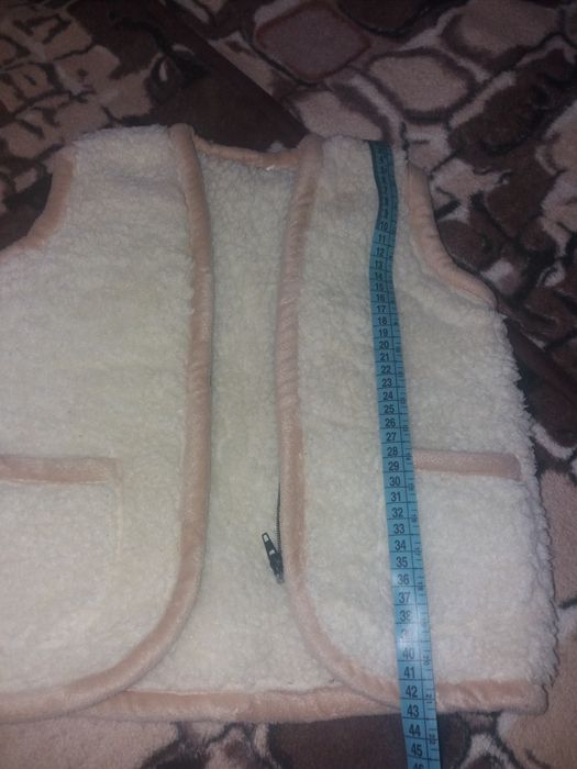 Продам  безрукавку