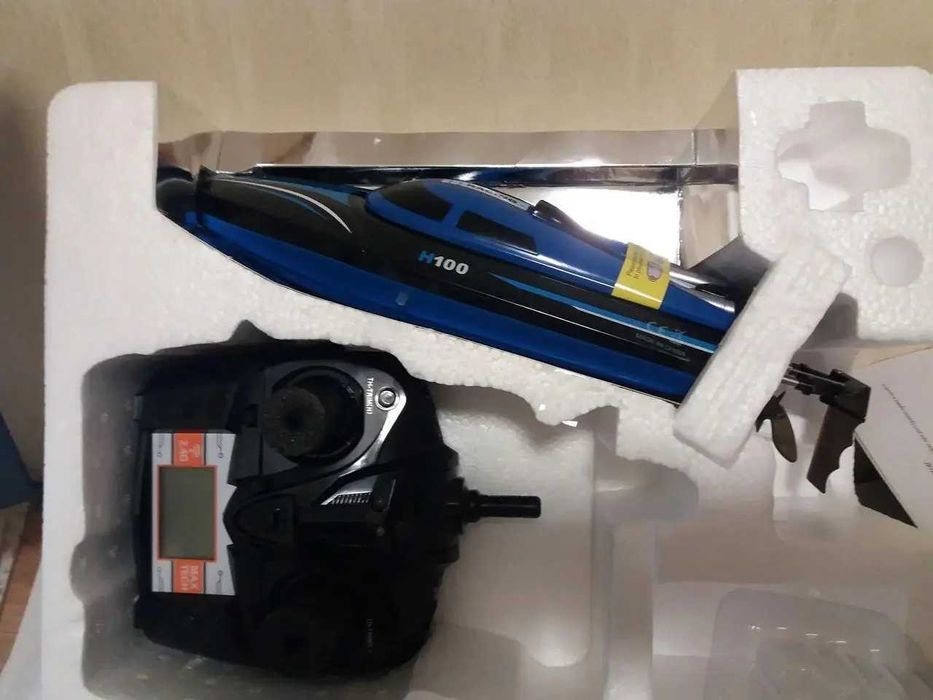 Радіокерований катер Skytech H100 30км/год 150м