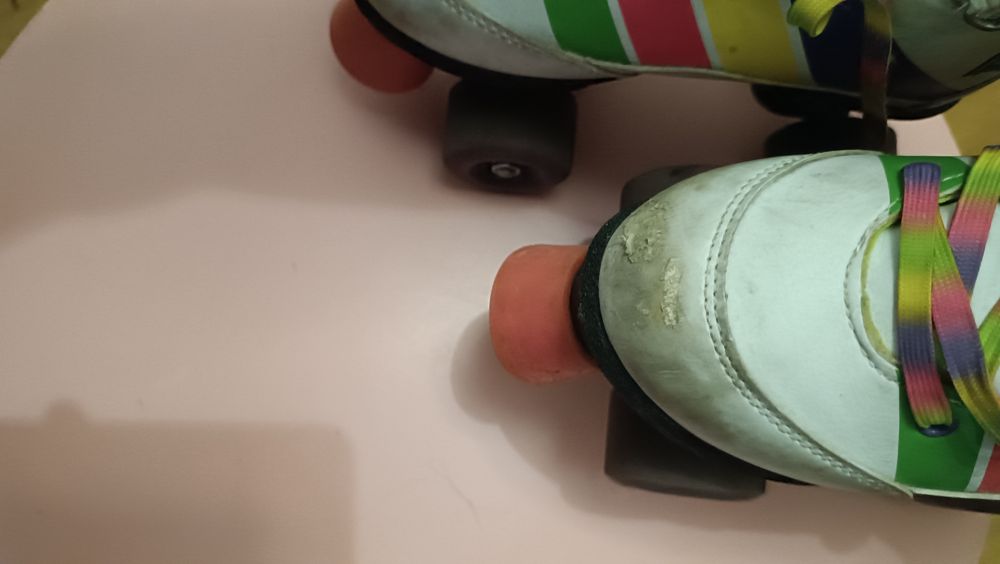 Patins usados em bom estado n° 34