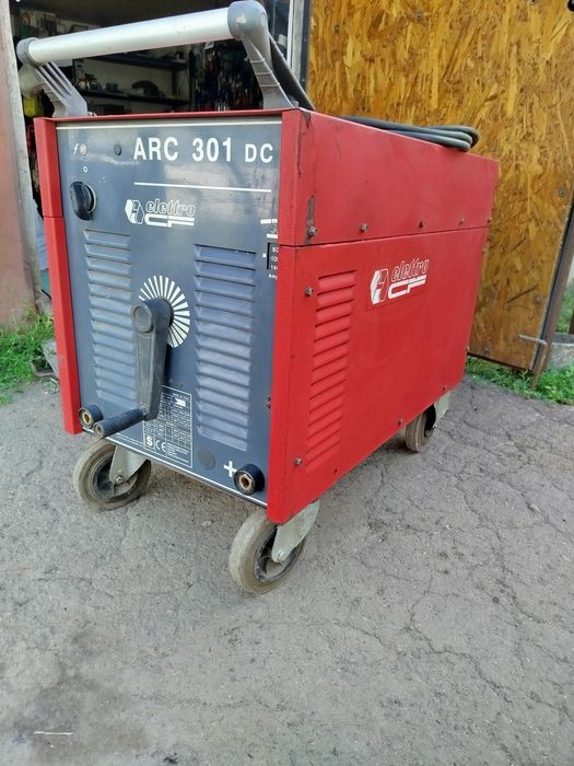 Продам електросварку 3-х фазну
