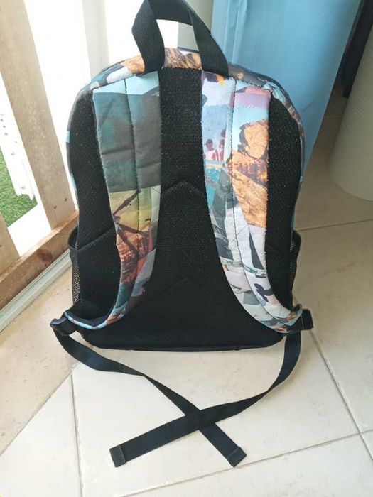 Mochila escola óptimo estado
