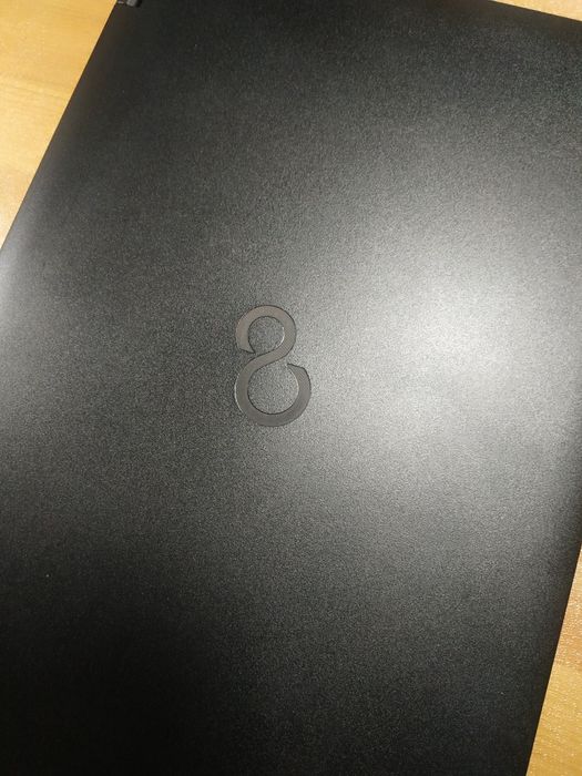 Fujitsu Lifebook E558 15.6 IPS i5 7200U 8GB SSD256