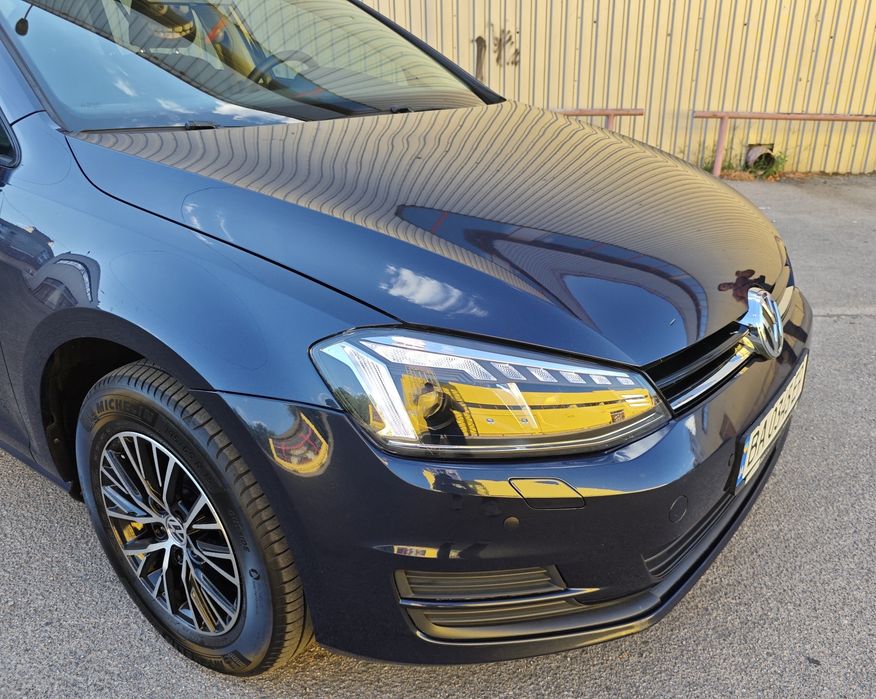 Volkswagen Golf 7    1,8 TSI (USA) 2016 турбований