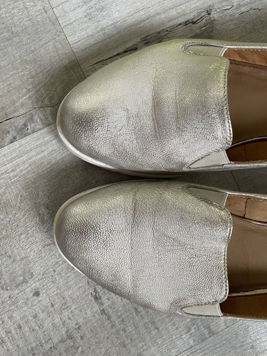 Srebrne buty damskie Maciejka