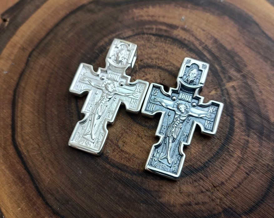 Серебряный крест с Архангелом Михаилом. Срібний хрест Архангел Міхаїл