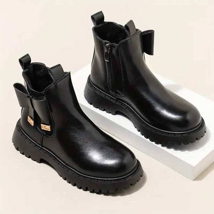 Czarne buty Chelsea dla dziewczynek