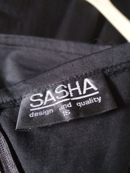 Sukienka czarna 44sasha