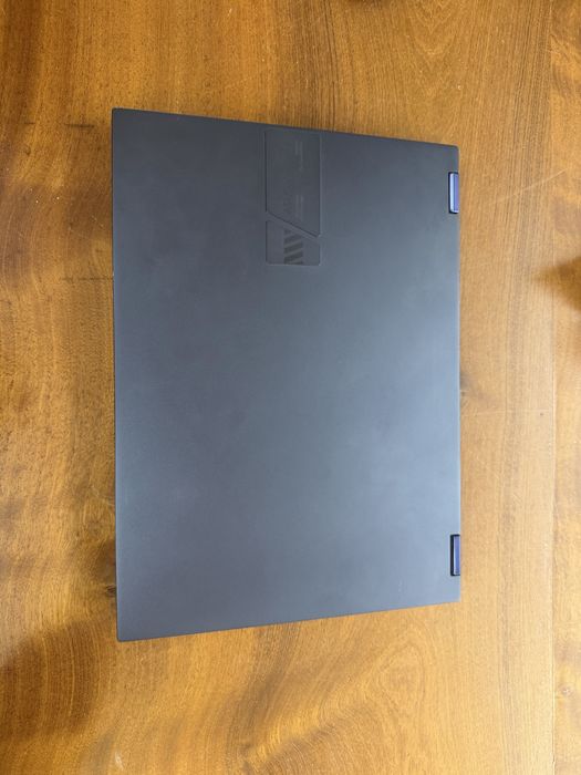 Portátil ASUS VB Flip TN3402YA RT (14" - AMD Ryzen 7 7730U - RAM: 16 GB - 512 GB SSD PCle - AMD Radeon Graphics)